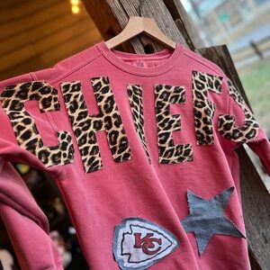 Chiefs Patchwork Pink Crewneck Sweatshirt with Cheetah Letters (Medium)